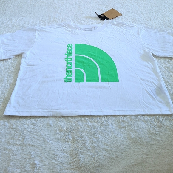 The North⬆️ Face👦 Logo Tee👕 - NWT - Picture 14 of 16